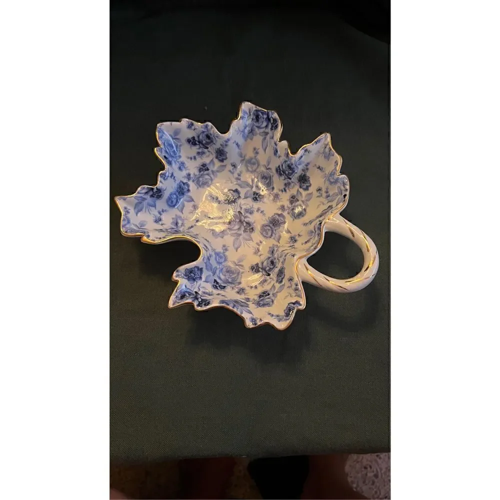 Vintage J. Godinger & Co Antique Reflections Leaf Shape Pickle Dish Blue Roses